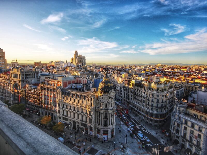 Panorámica de Gran vía madrileña (Madrid)