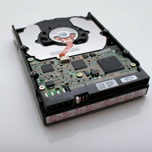 Backblaze Drive Stats Q2 2025: Toshiba y Seagate protagonizan los fallos más preocupantes del trimestre