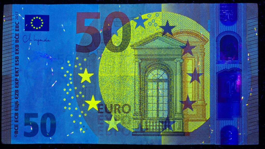 50 euros seguridad cara b